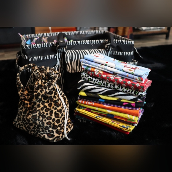 Deluxe Tote Organizer Bag Craft Storage Travek Bag w/ Fabrics/Crafts Included - Picture 6 of 11